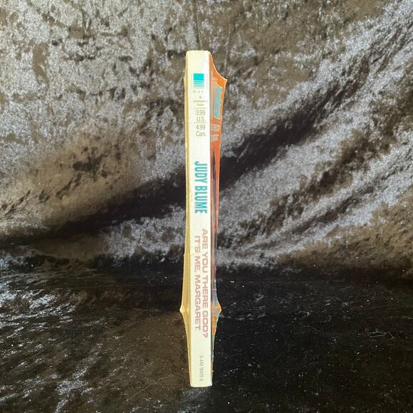 Are You There God? It’s Me, Margaret by Judy Blume | 1991 | Vintage Banned Book - Picture 8 of 10